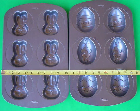 WILTON EASTER BUNNY Rabbit EGG Cake Pan Mold