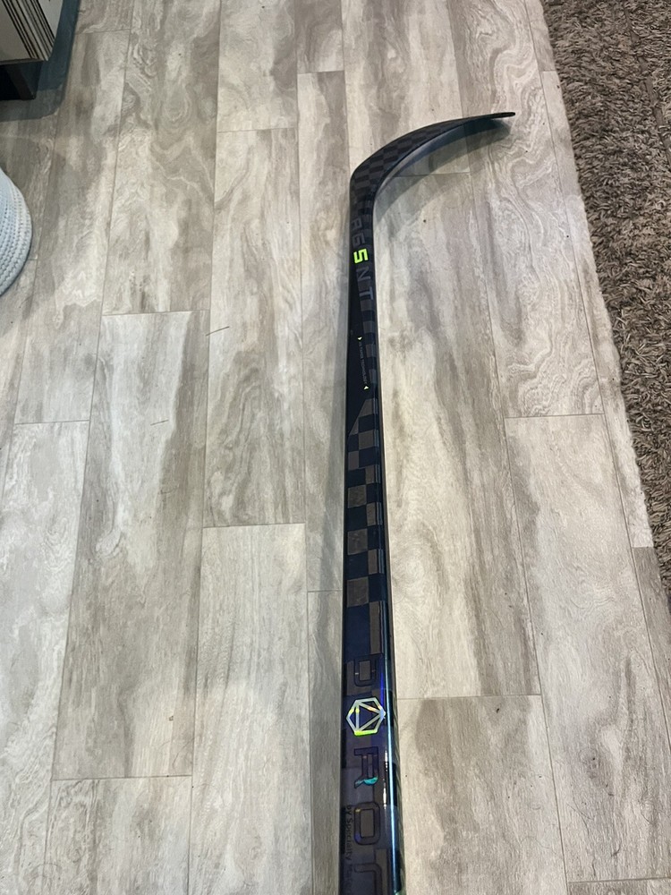 bauer agent hockey stick