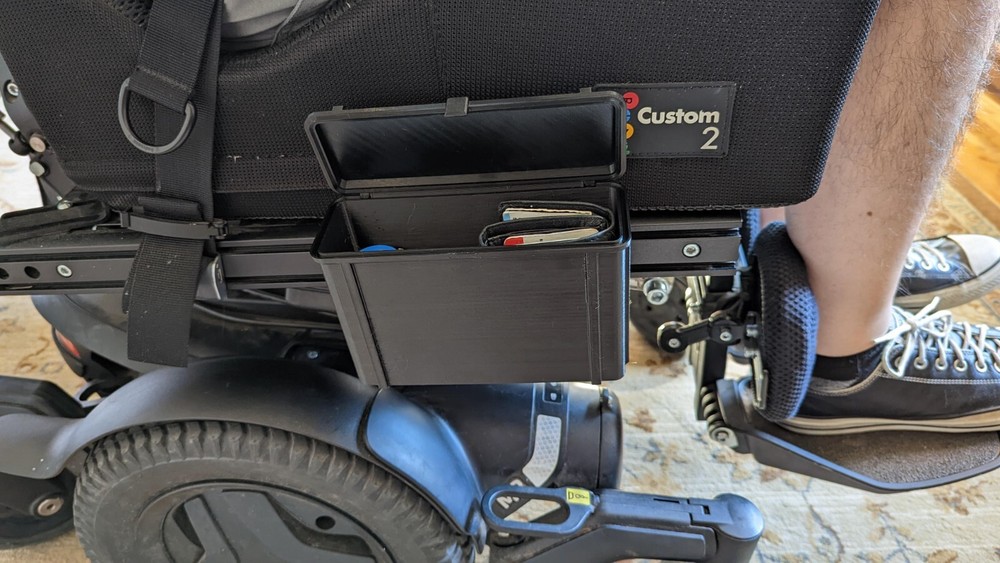 Quantum Storage/Accessory Box Track Mounted