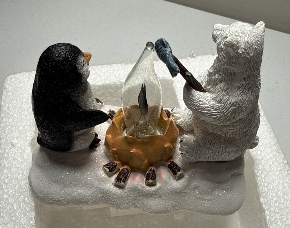 POLAR BEAR AND PENGUIN FLICKER FLAME CAMPFIRE NIGHT LIGHT
