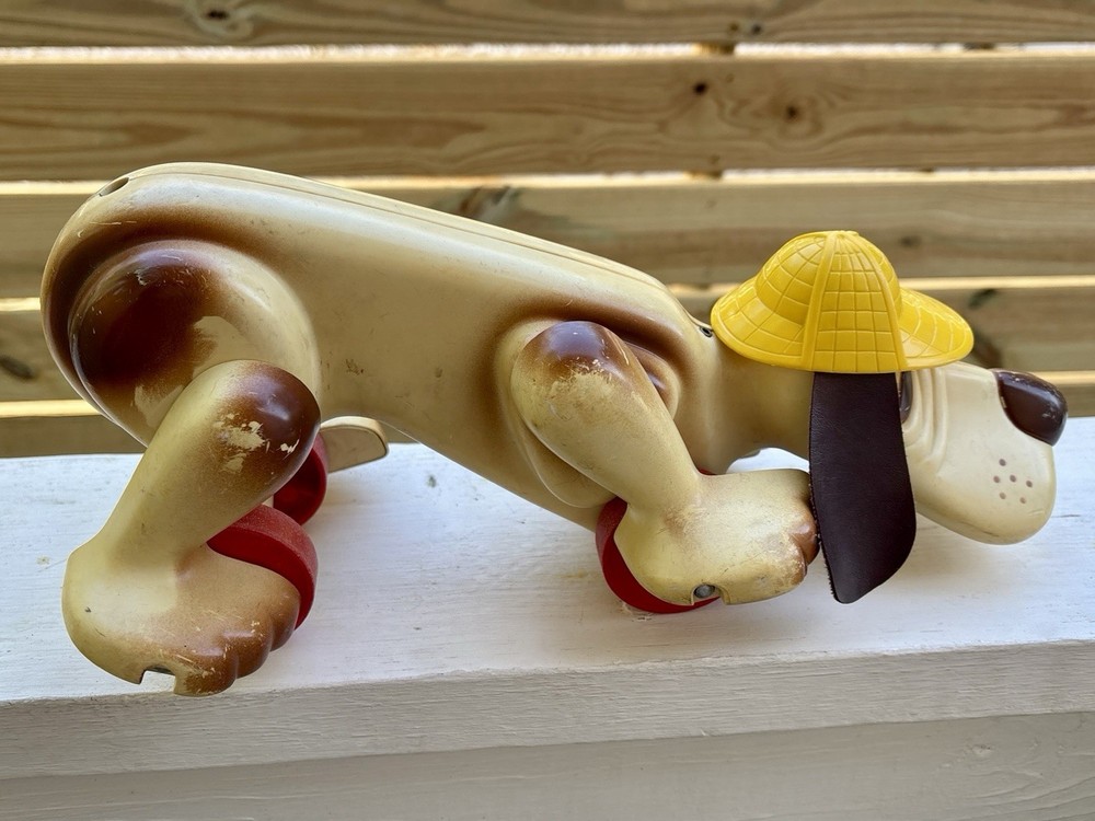 Vintage Digger The Hound Dog Sleuth Detective, 1970s, missing string