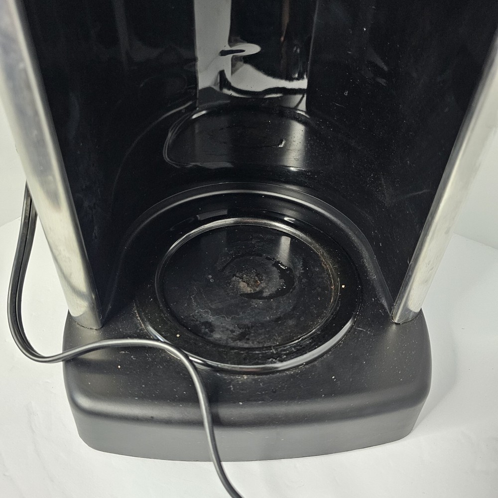 Cuisinart CBC-00 12-Cup Programmable Coffeemaker Silver/Black WORKS Breakfast