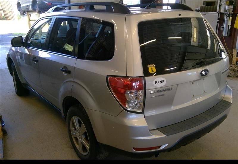FORESTER 2011 Headrest 362176