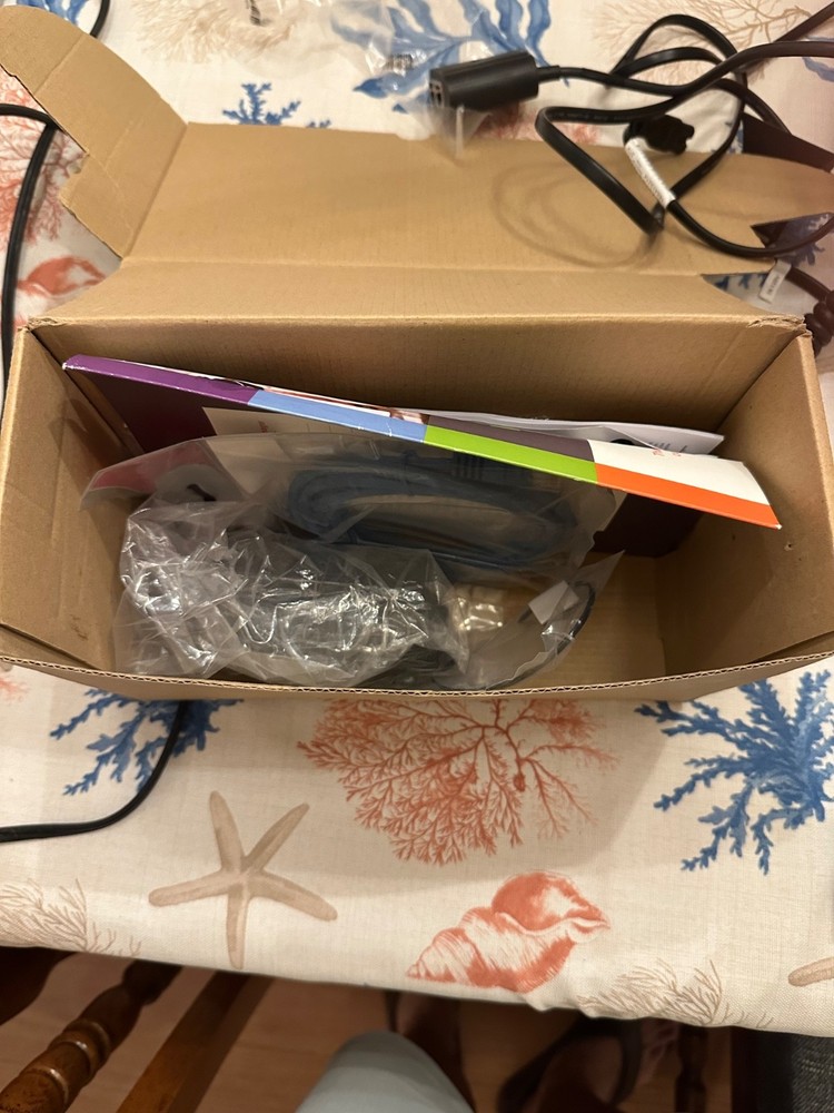 Ingenico iCT 220 Credit Card Reader Open Box