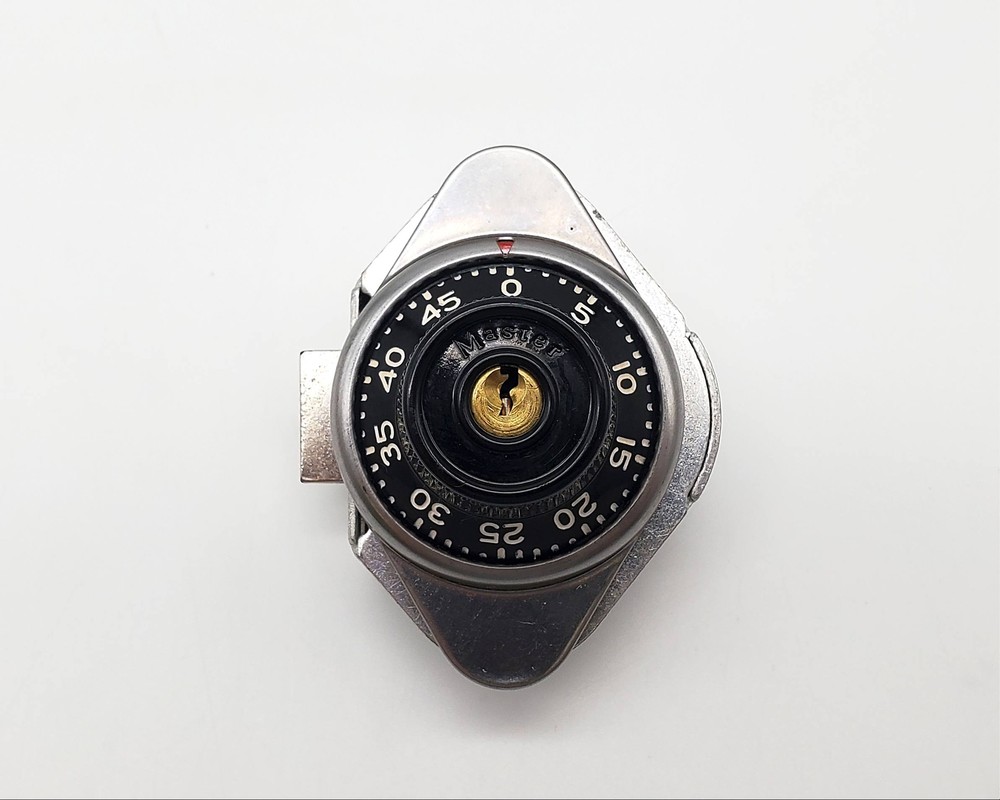 2x Master Lock 1631 Built-in Combination Padlock Locker w Code Hinge Left NO KEY