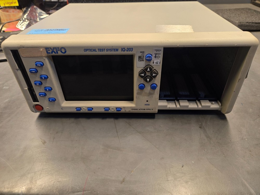 EXFO OPTICAL TEST IQ-203-A3N4 - Powers on