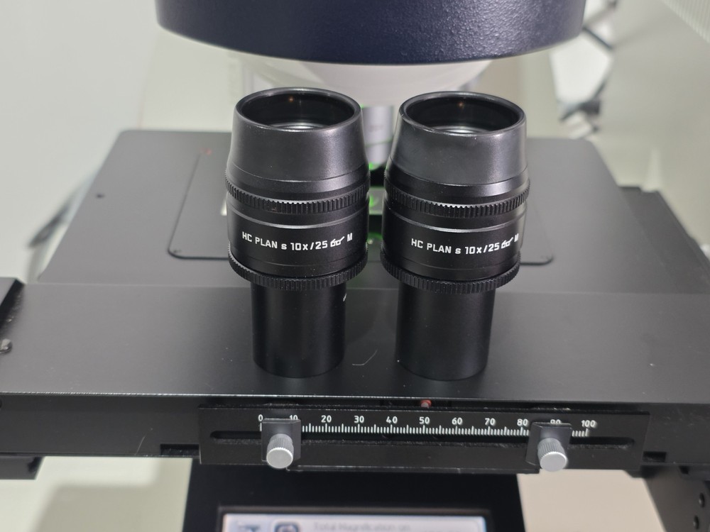 Leica DM6000 B Fluorescence Microscope DM6000B