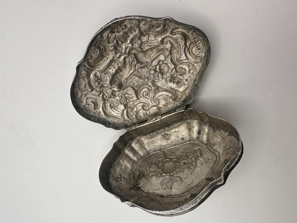 Rare 19thC Continental Silver Turkish Palm Box Birds & Scrolls 49g