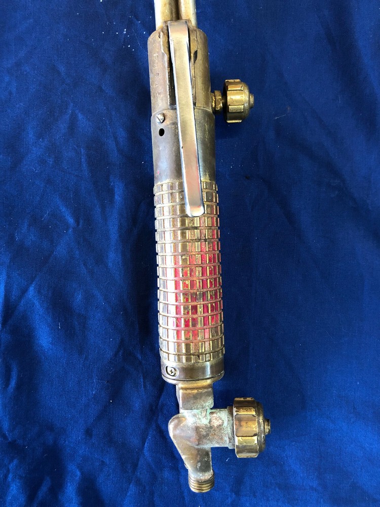 UNKNOWN Cutting and Heating Torch - No Tip - Used