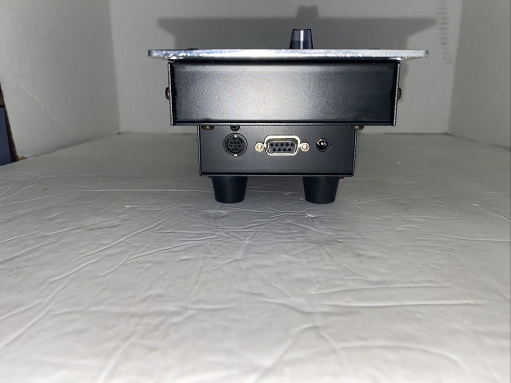 Numark Rack Mount Digital Media Controller No Cord