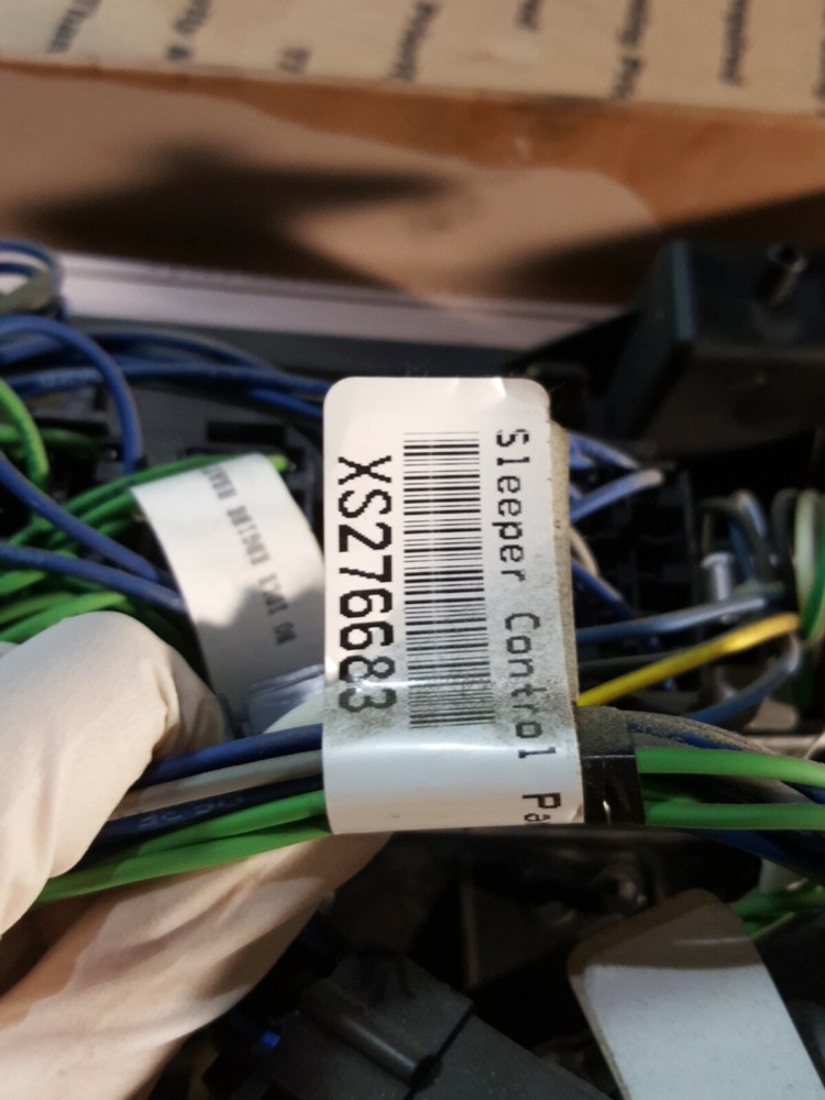 INTERNATIONAL PROSTAR SLEEPER CONTROL PANEL XS276683