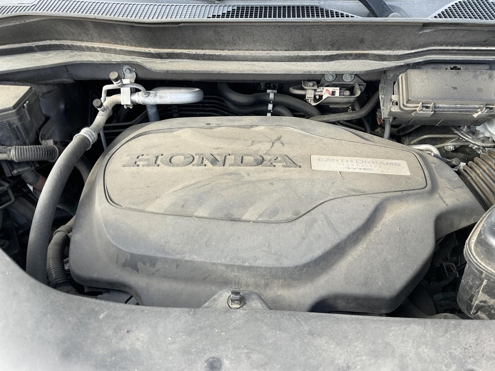 Used Headrest fits: 2019 Honda Pilot Grade A