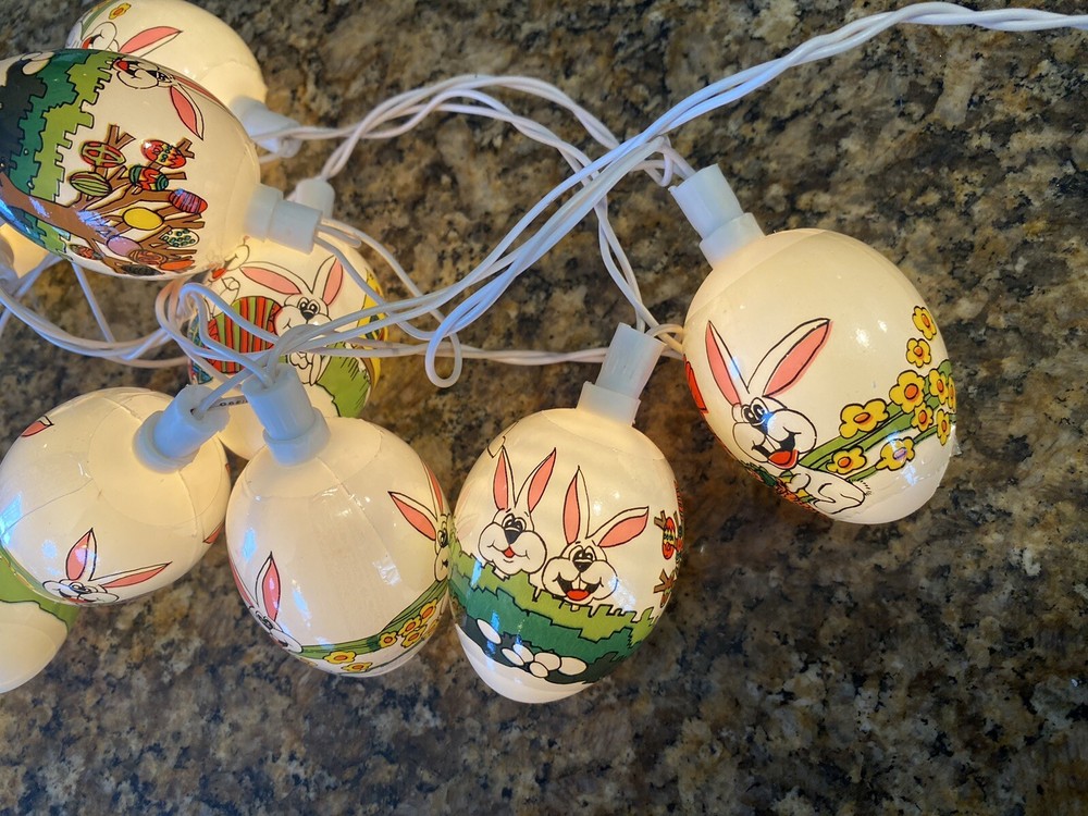 Easter Impressions 10 Decorative Lights Eggs String Lights Vintage (Working)