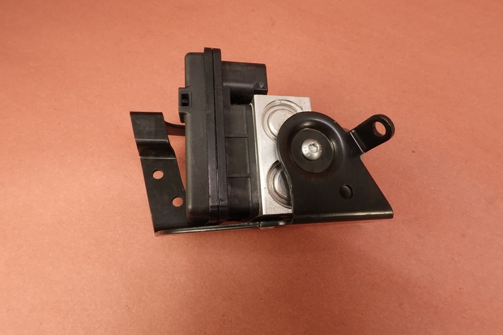 2018-2022 Harley Davidson Heritage Classic FLHCS ABS Pump Module Unit
