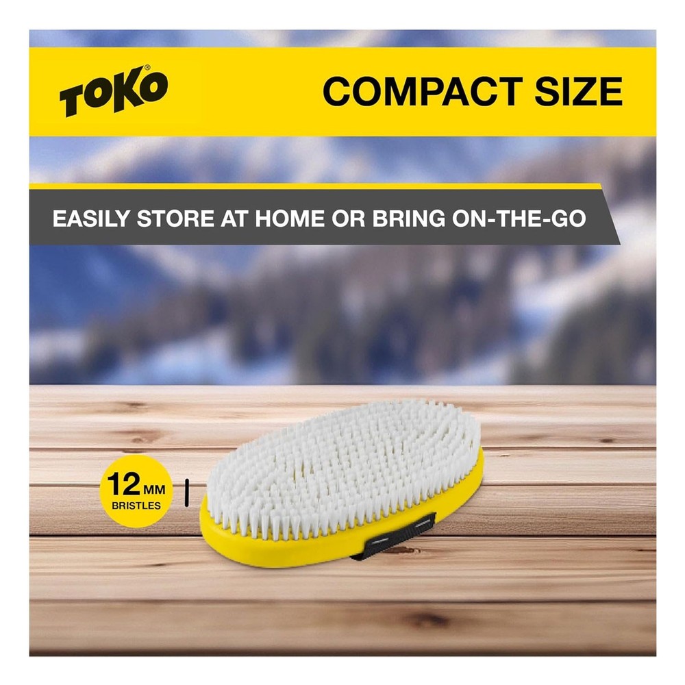 TOKO Nylon Oval Base Brush with Strap (5560010)