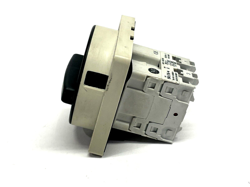 Allen Bradley 194L-E16-1752 Ser. A Load Switch w/ OEM Handle