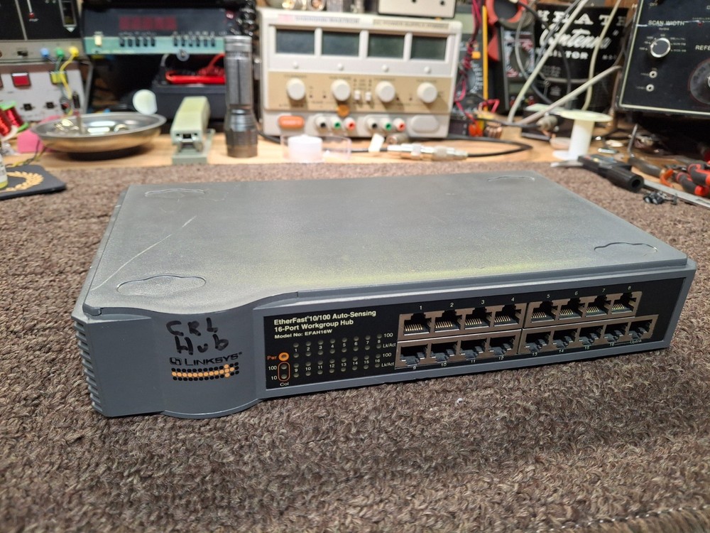 Linksys EFAH08W EtherFast 10/100 Auto-Sensing 8-Port Workgroup Ethernet Hub