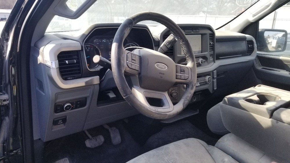 21 FORD F150 LOWER AIR SHUTTER 2.7L