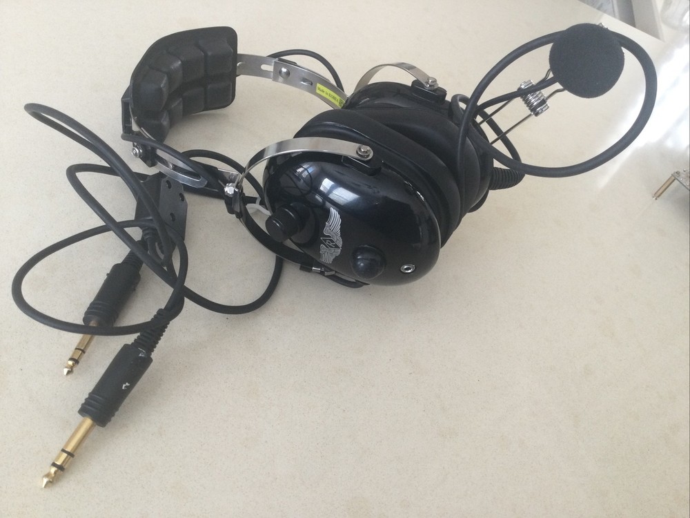 ASA HS-1A Aviation Headset.