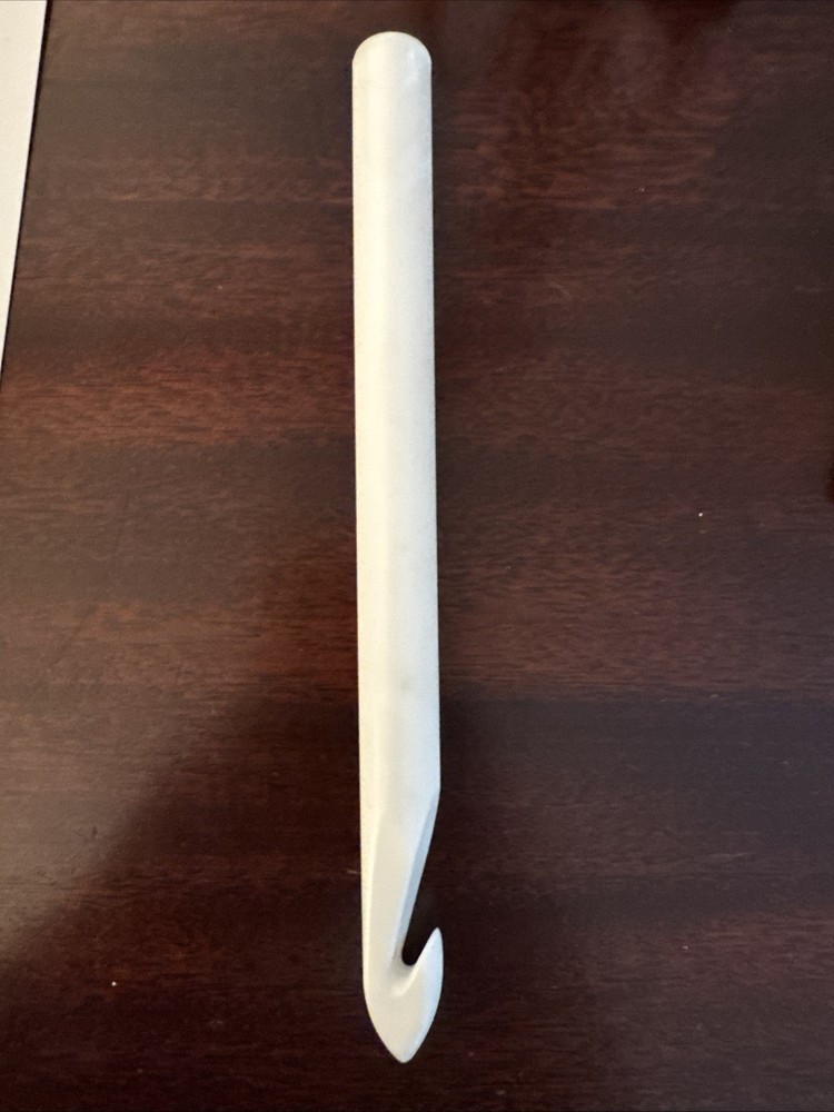 Large White Plastic Crochet Hook For Blankets, Plushes, Etc.