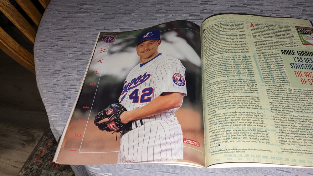 1993 Montreal Expos Baseball Program/Magazine EH