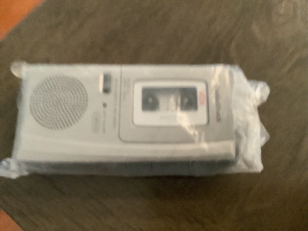 Radio Shack Micro cassette Recorder Micro 46 14 1185