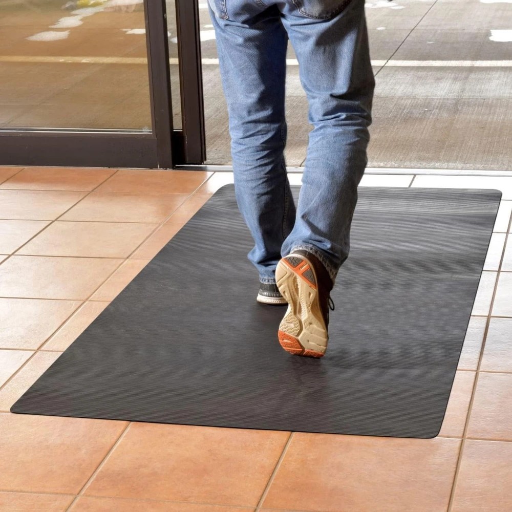 Commercial-Grade Black Rubber Scraper Mat