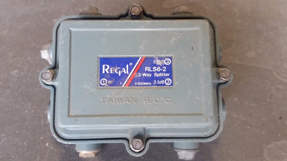 Regal RLS6-2 2-Way Splitter