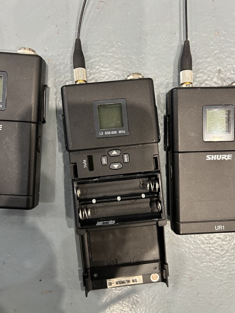 Shure Wireless Transmitter Model UR1 L3 Bodypack Transmitter