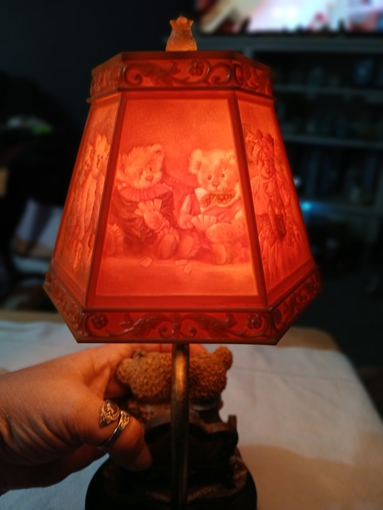 Vtg. Handcrafted Storage Bears Lamp/Nightlight, Works
