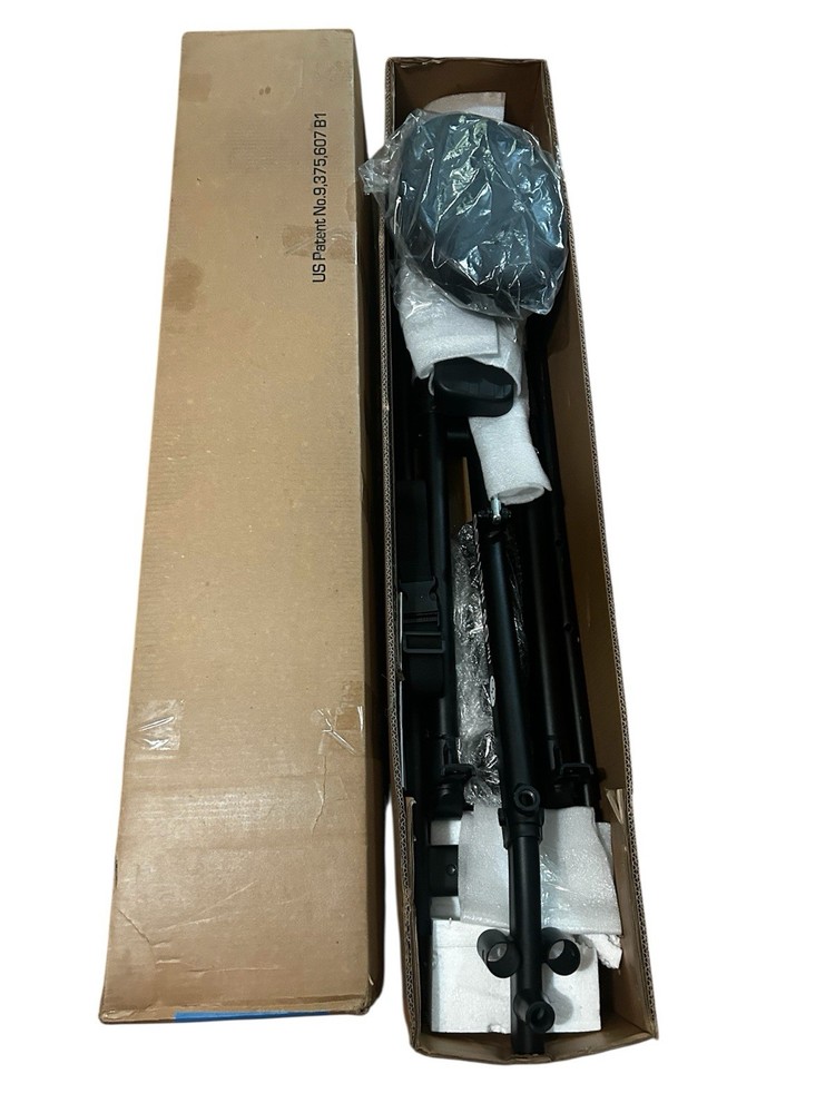 The DB Method Squat Machine - Dream Butt Machine - Black/White/open Box