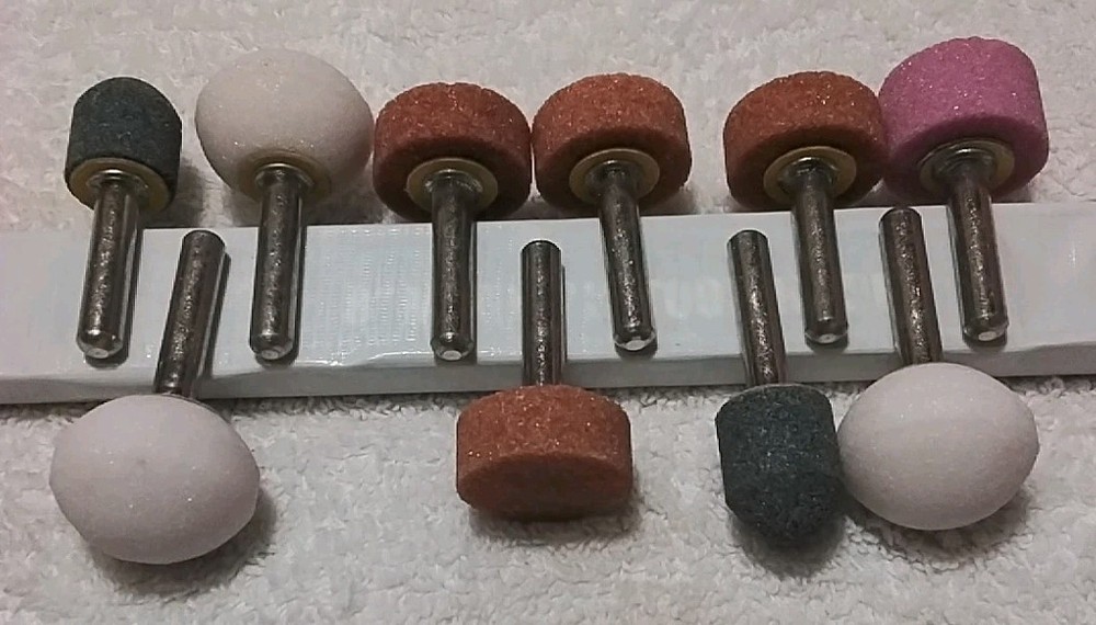 10pc 1/4" SHANK MOUNTED ASSORTED GRINDING STONES  "NEW "