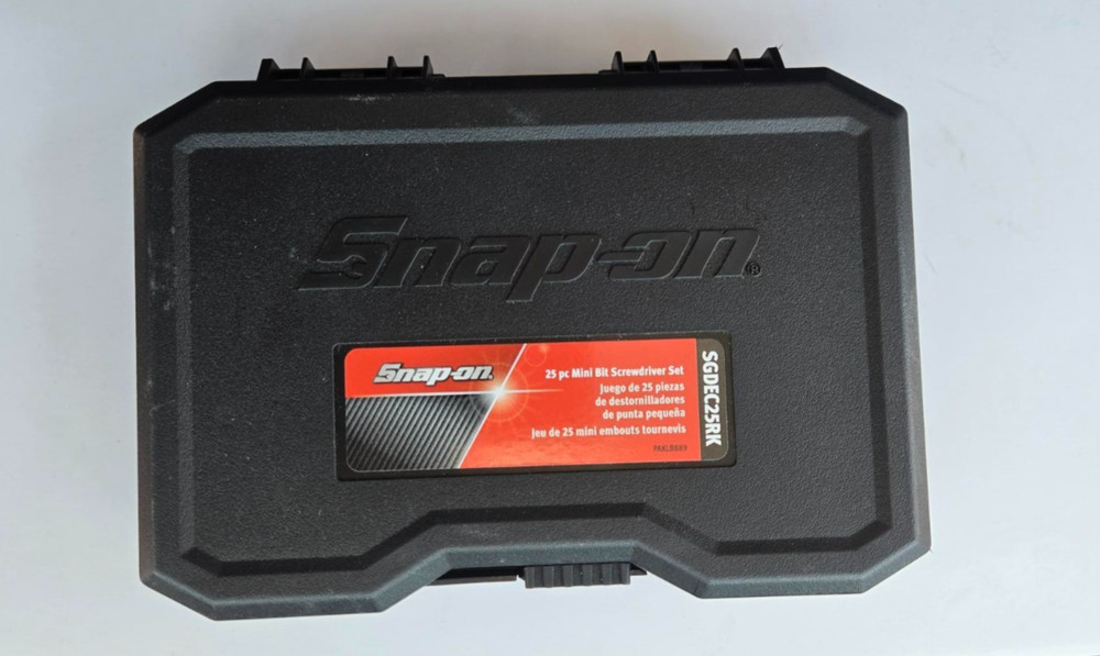 Snap on Tools 25 Pcs Electronic Interchangeable Mini Screwdriver Bit Set NEW !!!