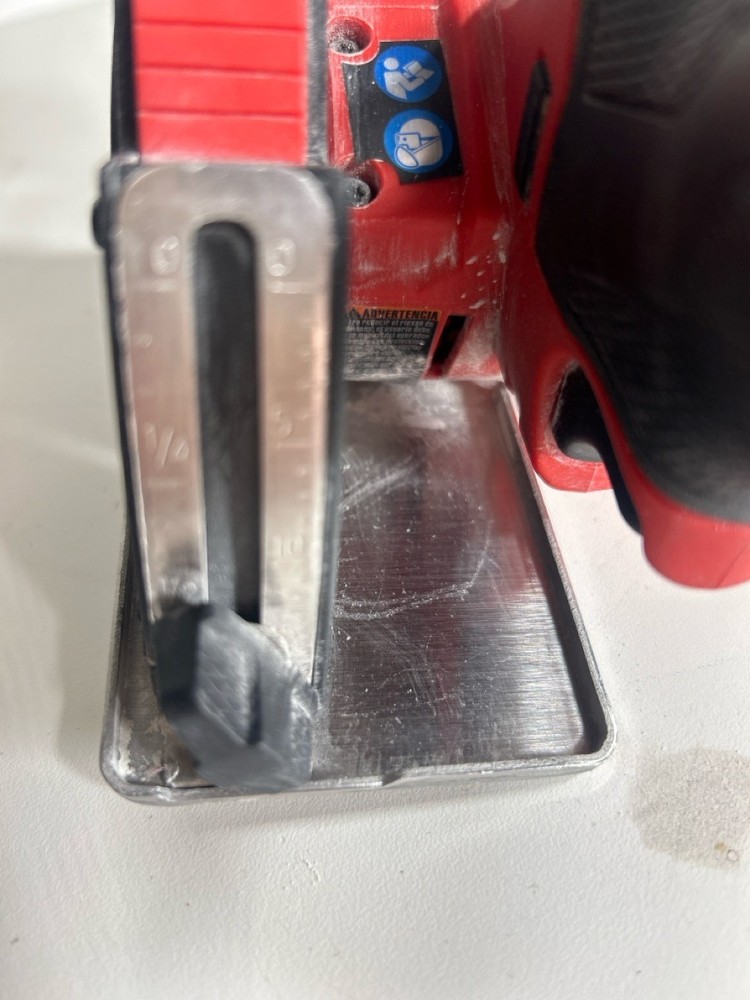 MILWAUKEE TOOLS 2522-20 (P17028061)