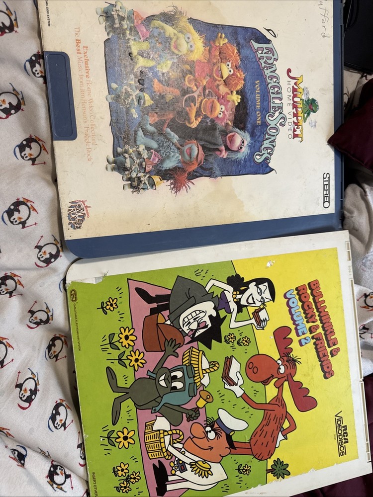 32 Collectible RCA Videodiscs