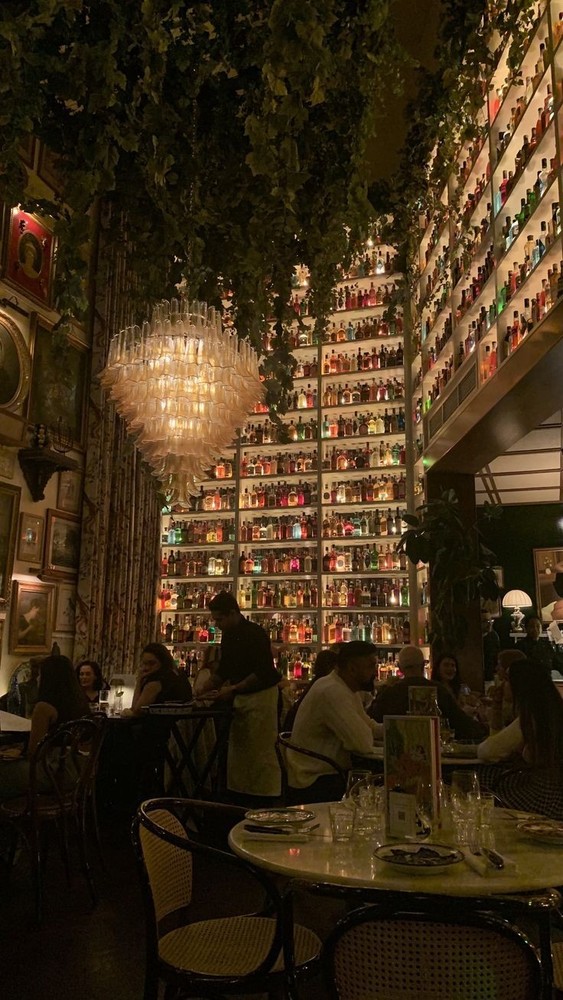 Bar Bourbon: The High-Stakes Bourbon Experience