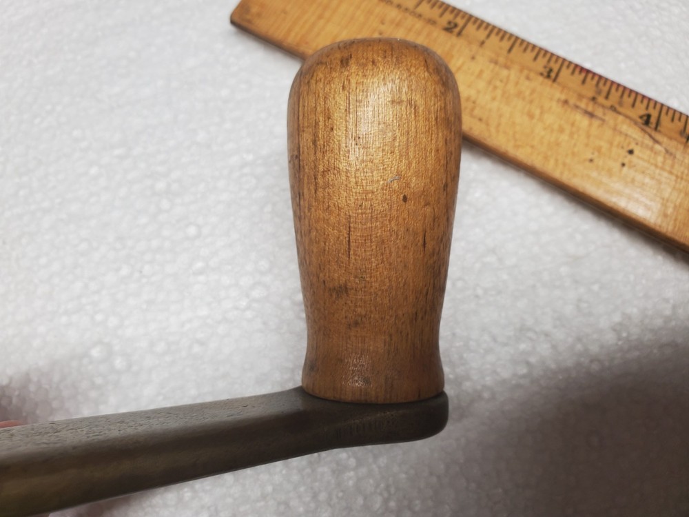 MERRIMAN BROS. BRASS WINCH HANDLE