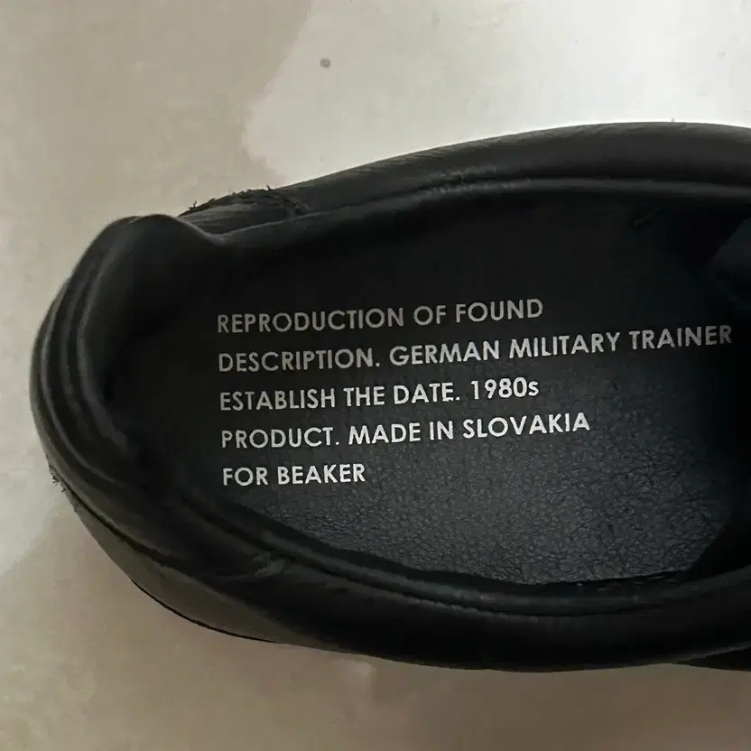 Liofa Beaker Limited Edition Black 43 Official