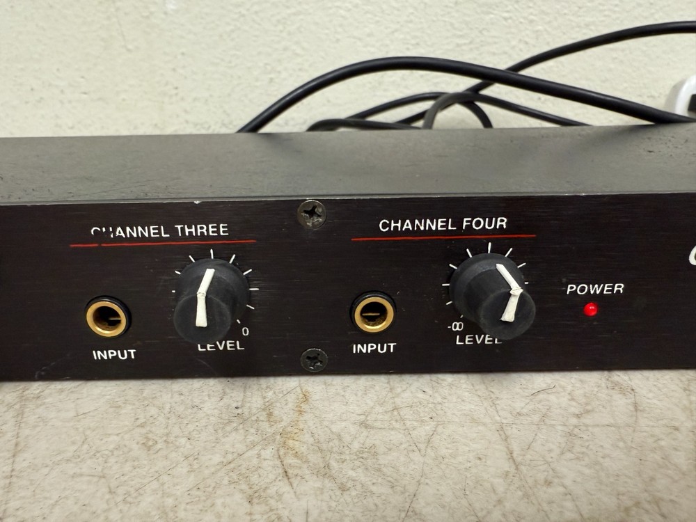 Rolls RDB104 4-Channel Direct Box Passive DI Audio Interface Pro Sound