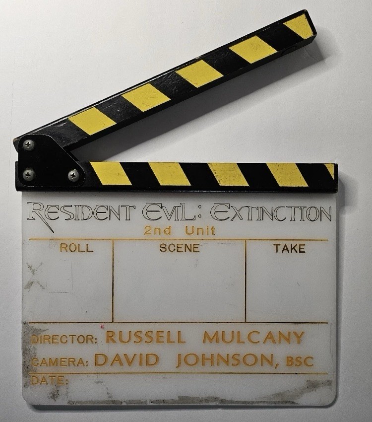 Resident Evil Extinction Clapper Clapperboard Prop Memorabilia Production Used