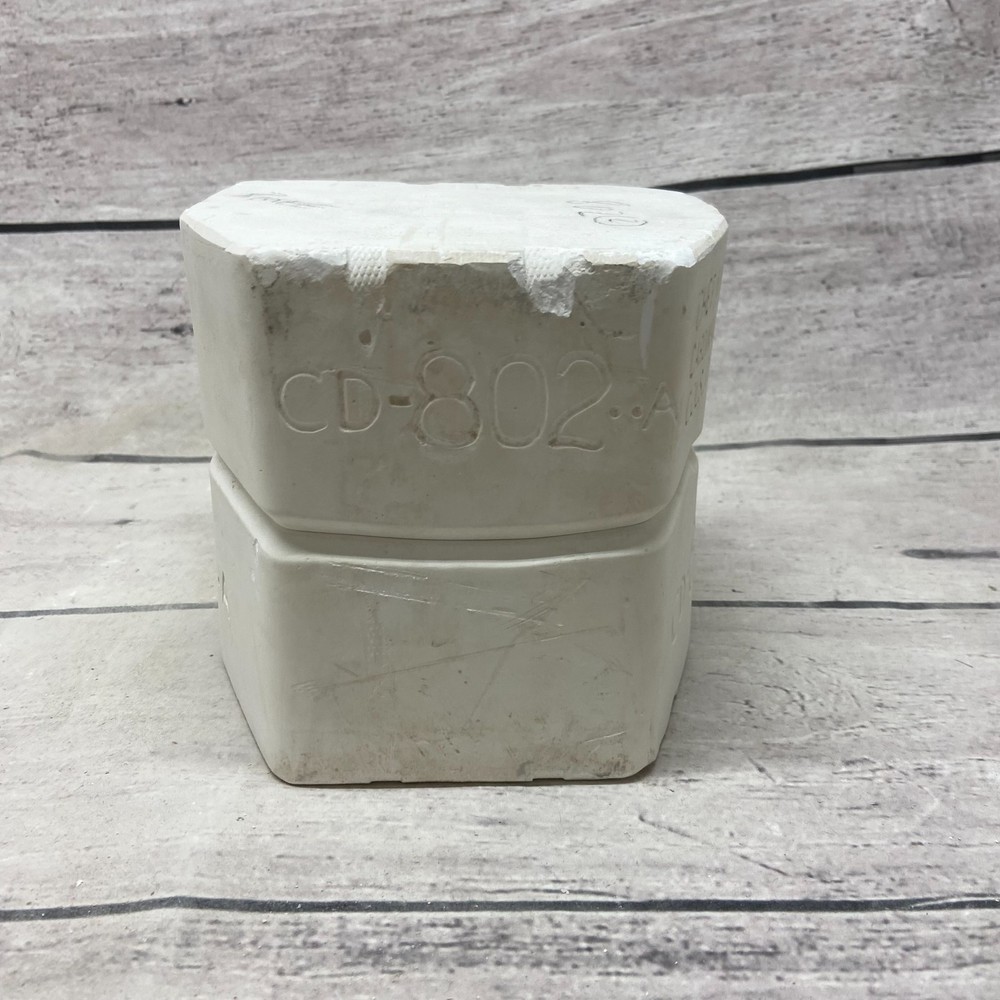 2004 Cardinal Designs Ceramic Casting Mold Chef Kitchen Jar #CD-802