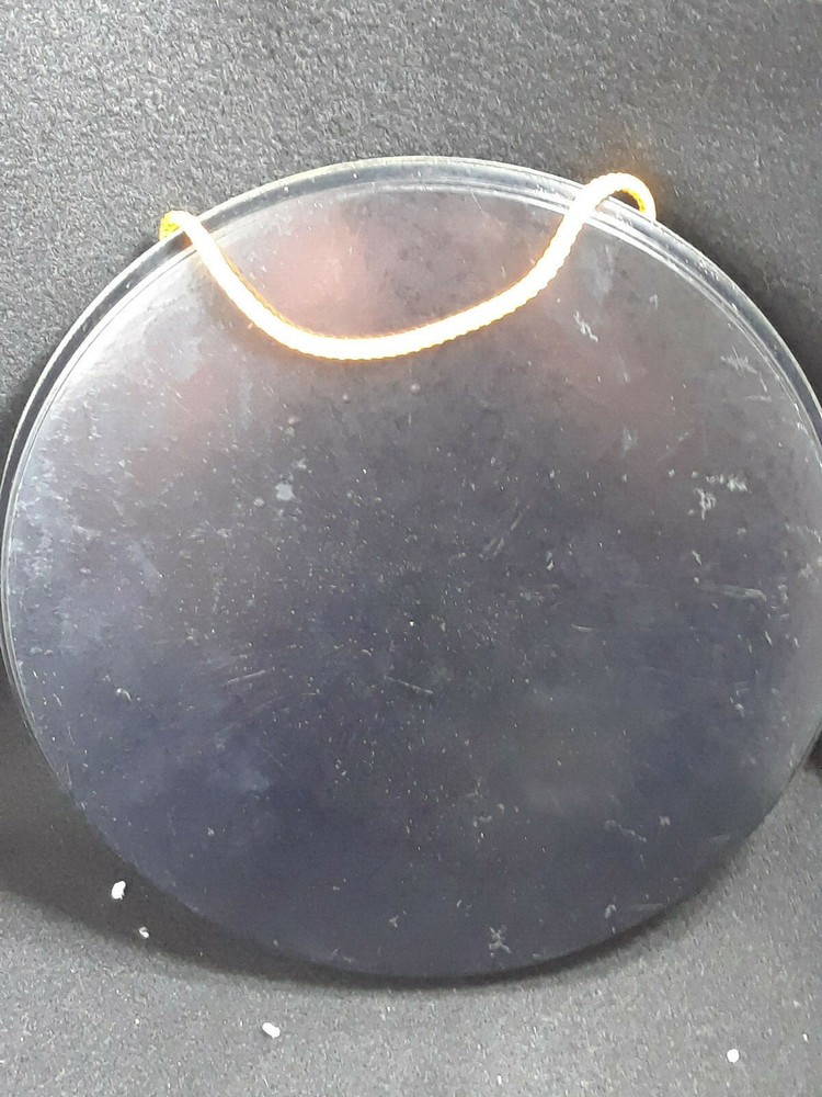 Black Lacquer Round With Floral Design Wall Pocket