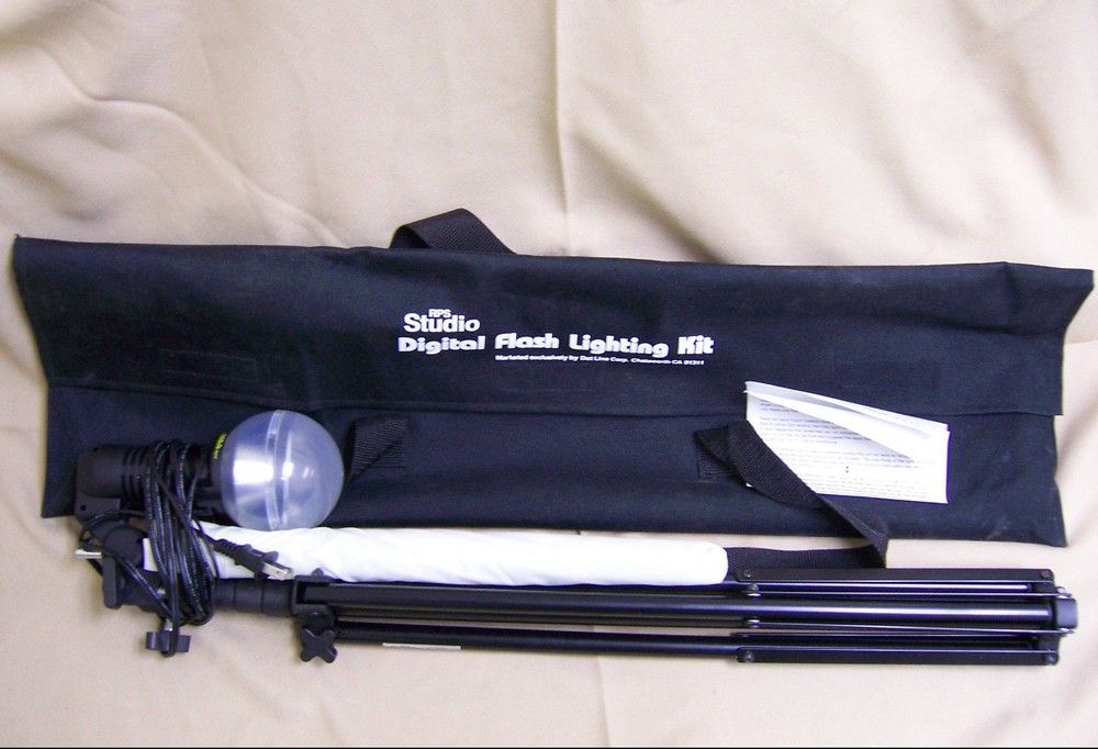 RPS Studio RS-1100 barebulb Digital Flash Lighting Kit 7' Stand reflector slave