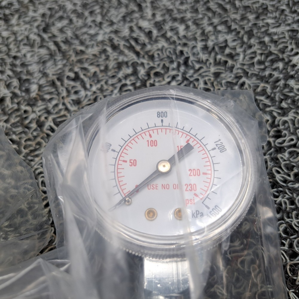 Nitrous Oxide Pressure Regulator. 2 Gauge. AT15