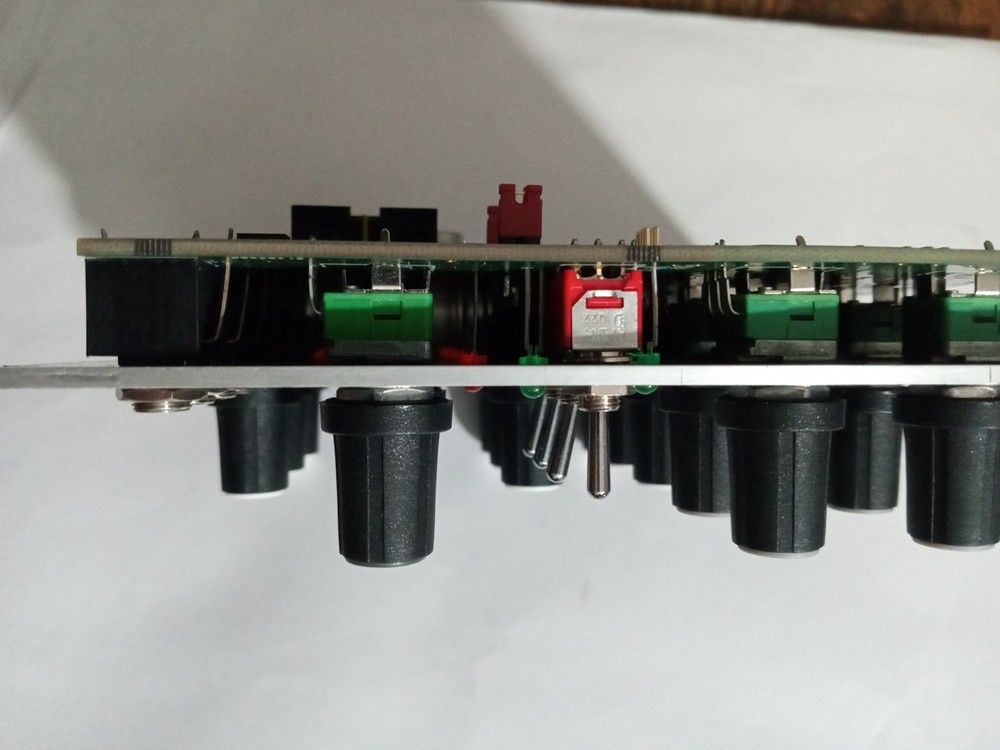 VoIS Modular 15 Channel Vocoder And Fixed Filter Bank .