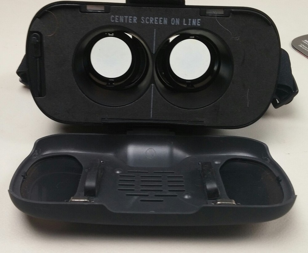 Dream Vision Virtual Reality Smartphone Headset BLACK New Open box ios android