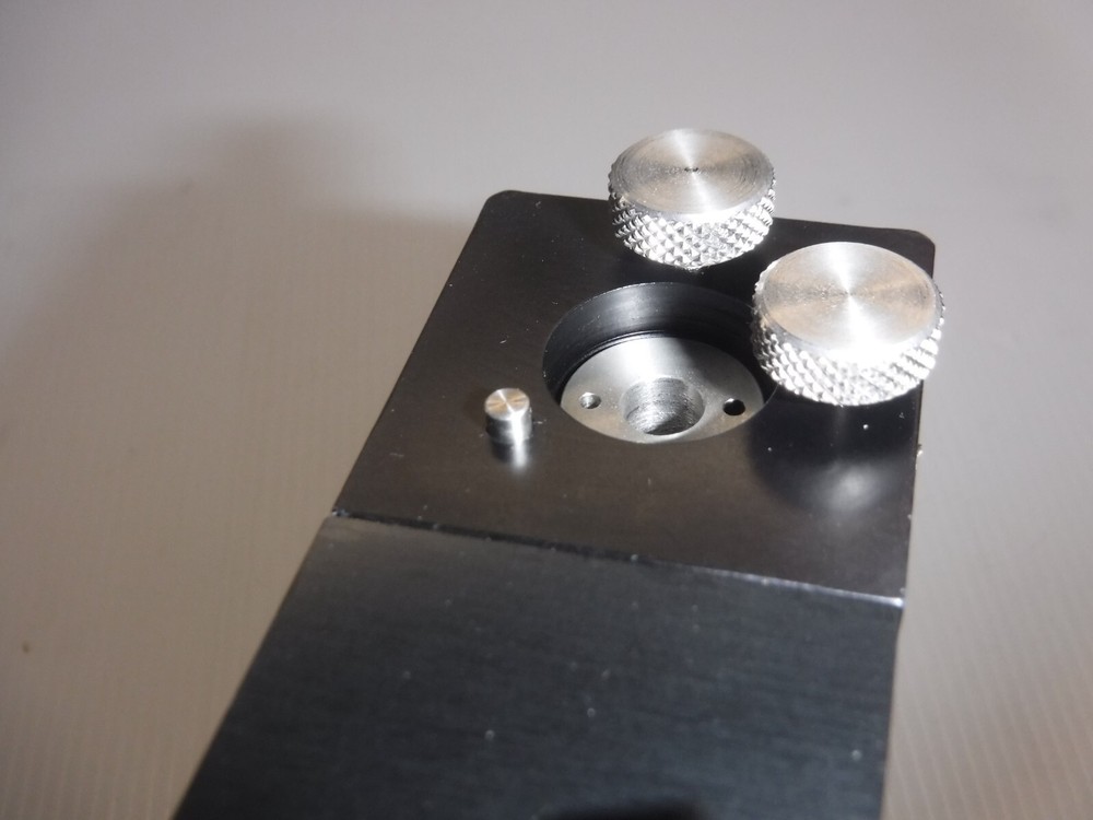 Oriel 19201 Optic Positioner / Base Mount