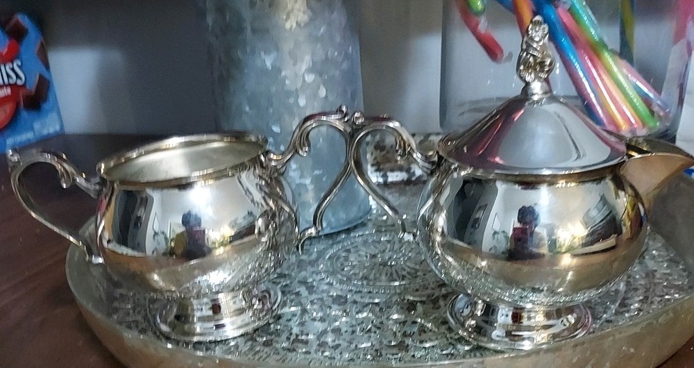 Leonard Antique Silverplated Creamer and Sugar Bowl with Lid