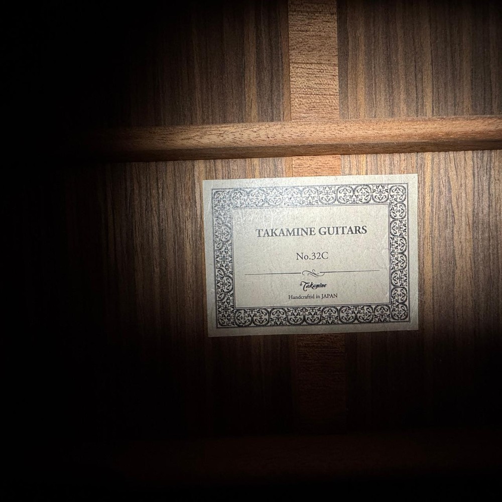 Takamine 32-C Solid Spruce Top Classical Concert - 2018