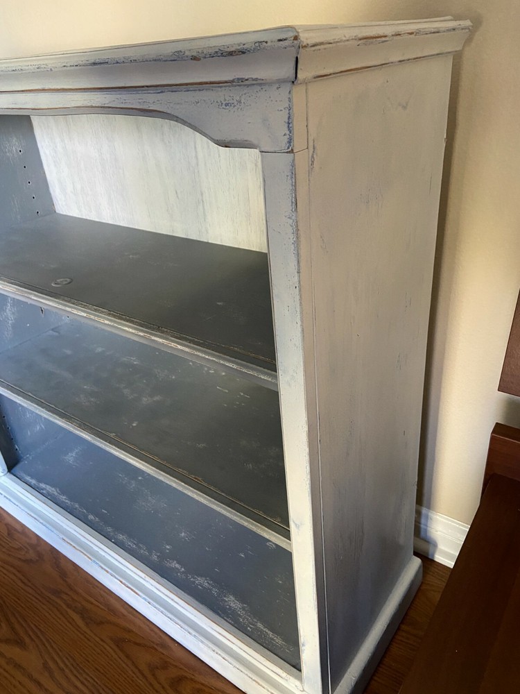 Painted Bookcase w/Adjustable Shelves--Vintage!